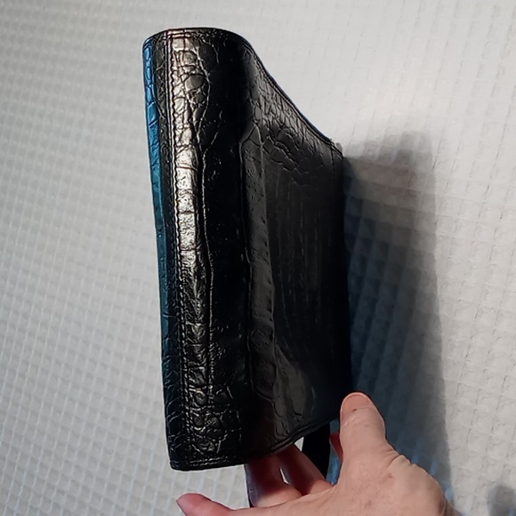 Vintage Croc Embossed Black Leather Shoulder Bag Made in Italy - Picture 12 of 13